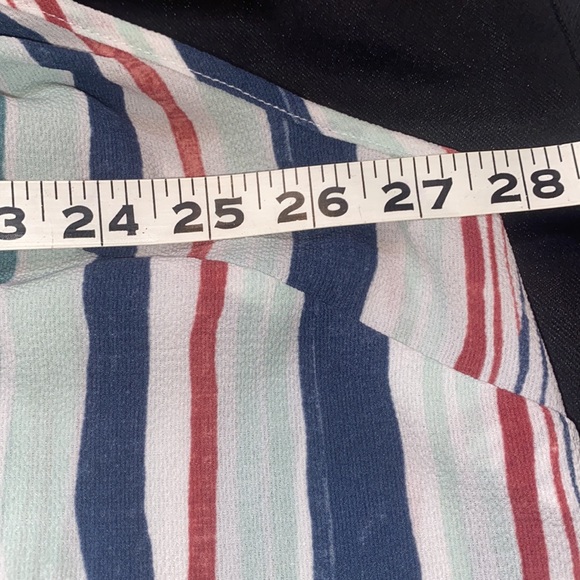 EUC Lane Bryant Stripped-off shoulder blouse! Size 22/24🔥 - Picture 9 of 9